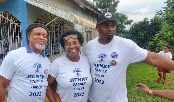 Picture of Three Generations Of The Henry Family Custom T-Shirt Design Three Generations Of The Henry Family T-Shirt Photo