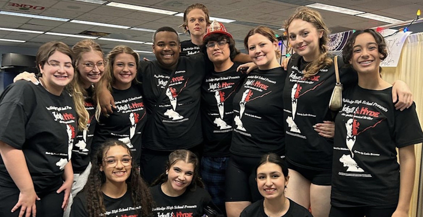 The Cast Of Jekyll And Hyde Rocking Their Show Shirts!! T-Shirt Photo