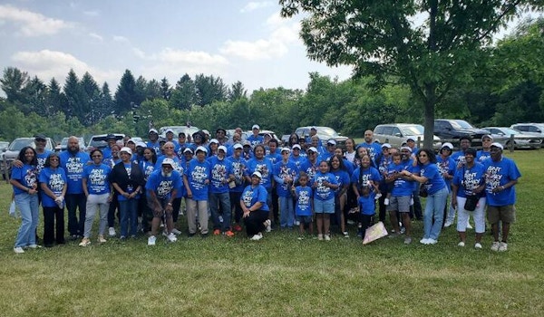 Picture of Ain't No Family Like The One I Got!! Custom T-Shirt Design Ain't No Family Like The One I Got!! T-Shirt Photo