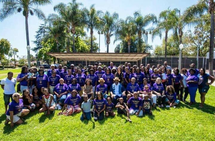 Rys Family Reunion T-Shirt Photo