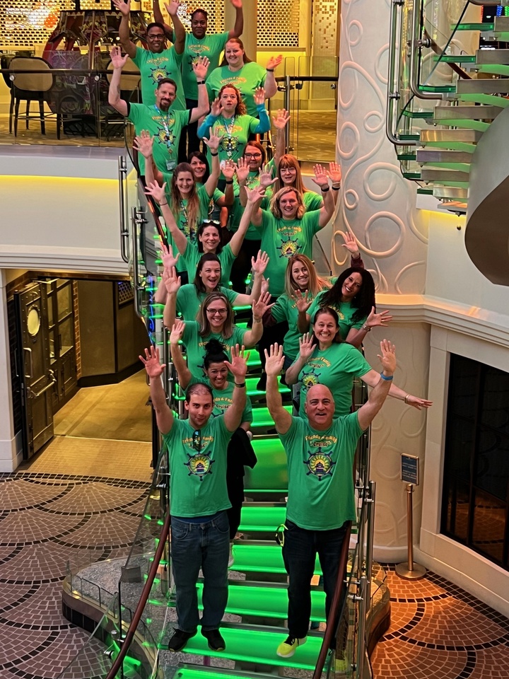 Friends & Family Cruise 2024 T-Shirt Photo