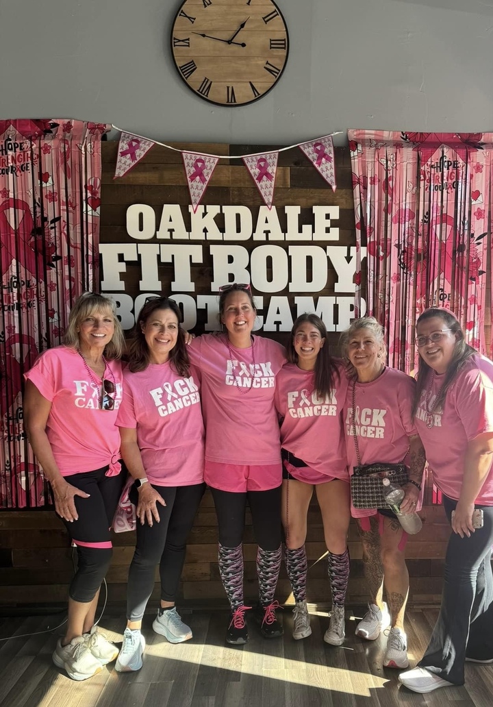 Team Big Foot Titty Nipples  T-Shirt Photo