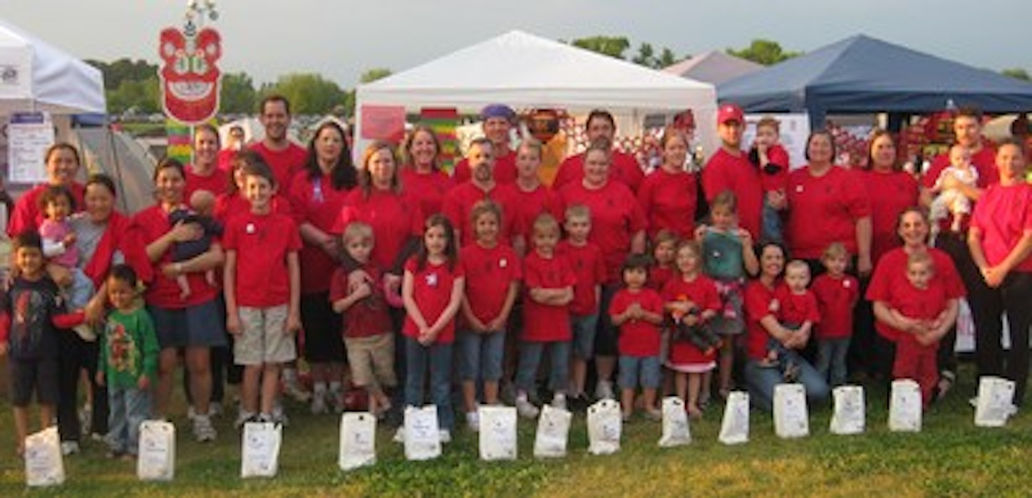 Southern Trace Friends   Relay For Life T-Shirt Photo