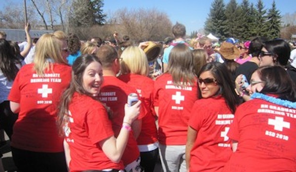 Picture of Fist Pump Back Custom T-Shirt Design Fist Pump Back T-Shirt Photo