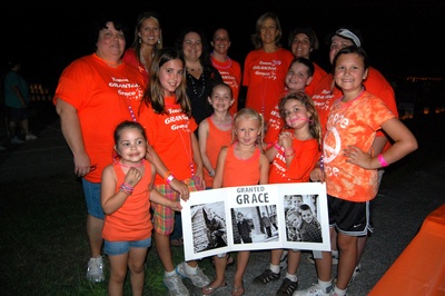 Gran Ted Grace T-Shirt Photo