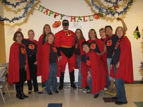 Mr Incredible And The Super Assistants T-Shirt Photo