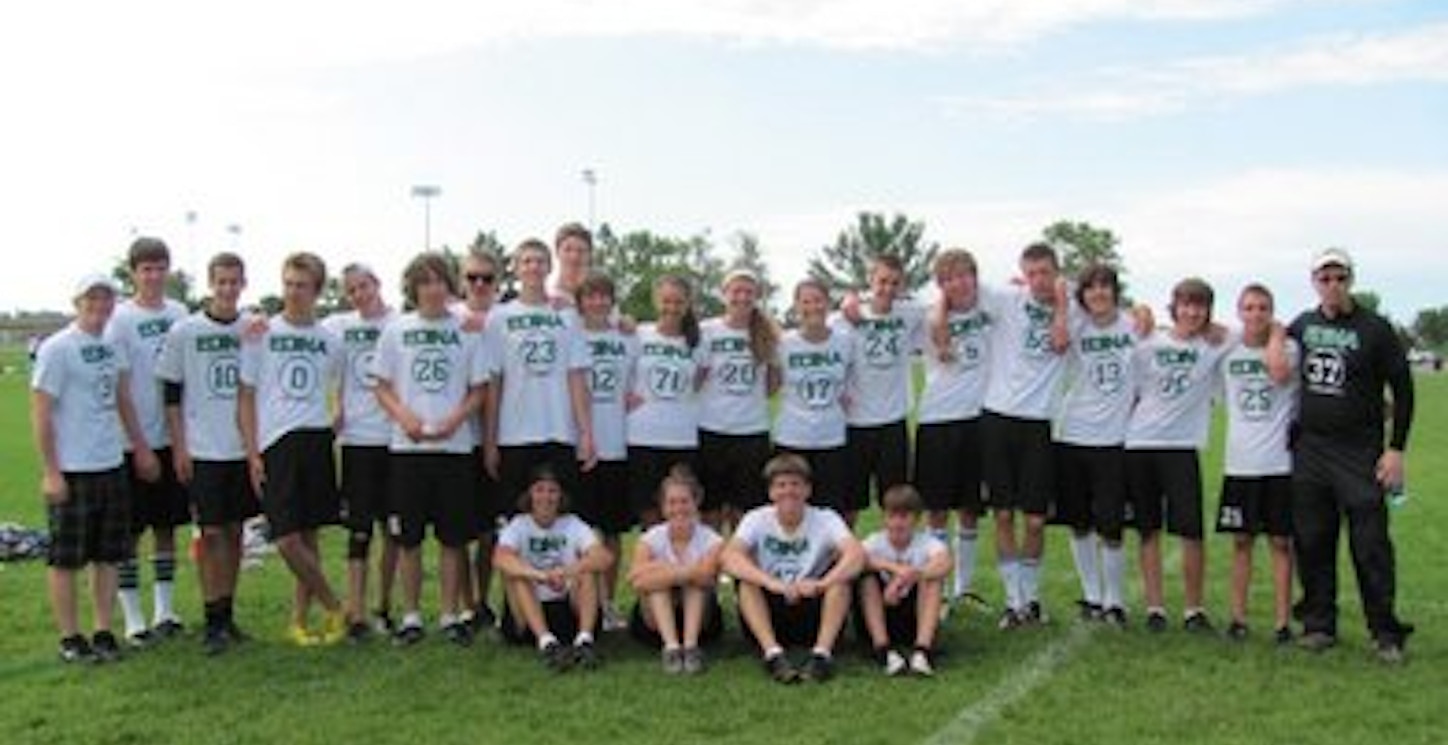 2010 Edina High School Ultimate Team T-Shirt Photo