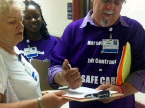 Nurses United For A Fair Contract! T-Shirt Photo