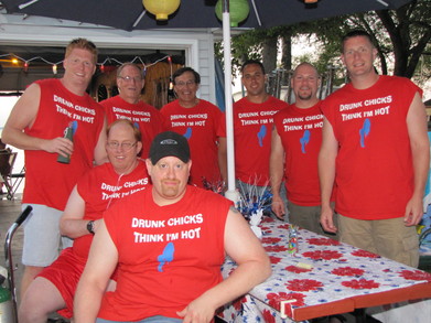 Drunk Chicks Think I'm Hot T-Shirt Photo