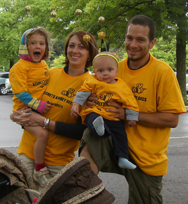 Kismet's Littlest Kidney Bees At The Albany Kidney Walk T-Shirt Photo