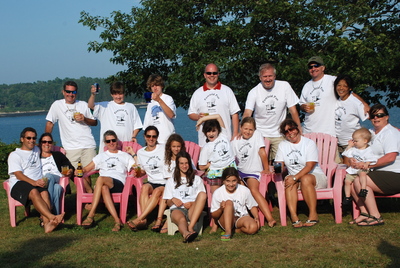 Famloid Fun! T-Shirt Photo