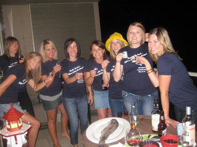 Screech! T-Shirt Photo