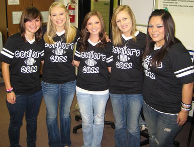 Senior Girls Show Spirit T-Shirt Photo