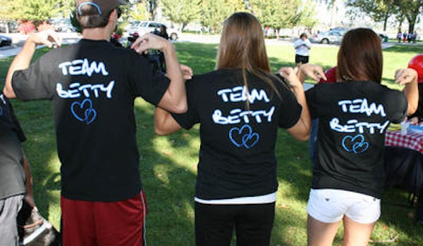 Team Betty T-Shirt Photo