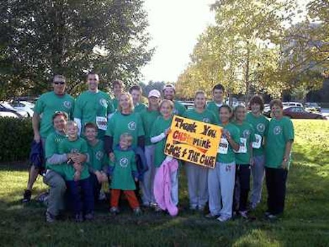 This Family Runs For Life! Race For The Cure 2010 T-Shirt Photo