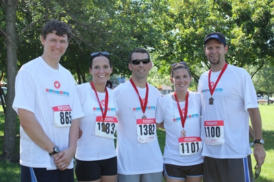 Team M.O.M. Gopher To Badger Half Marathon, Stillwater Mn T-Shirt Photo