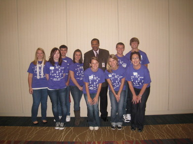 Be Your Own Leader T-Shirt Photo