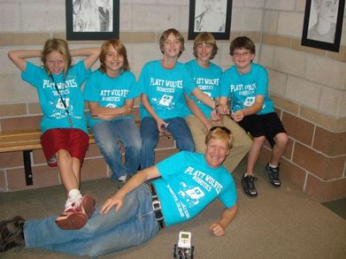 Platt Wolves Robotics T-Shirt Photo