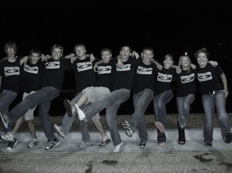 Our 2010 Cross Country Team T-Shirt Photo