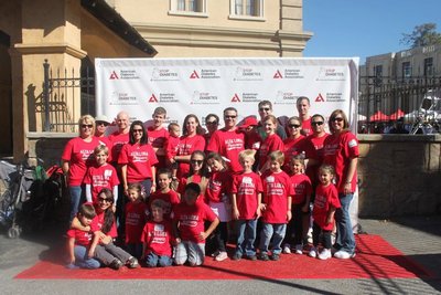 Walking To Cure Diabetes T-Shirt Photo
