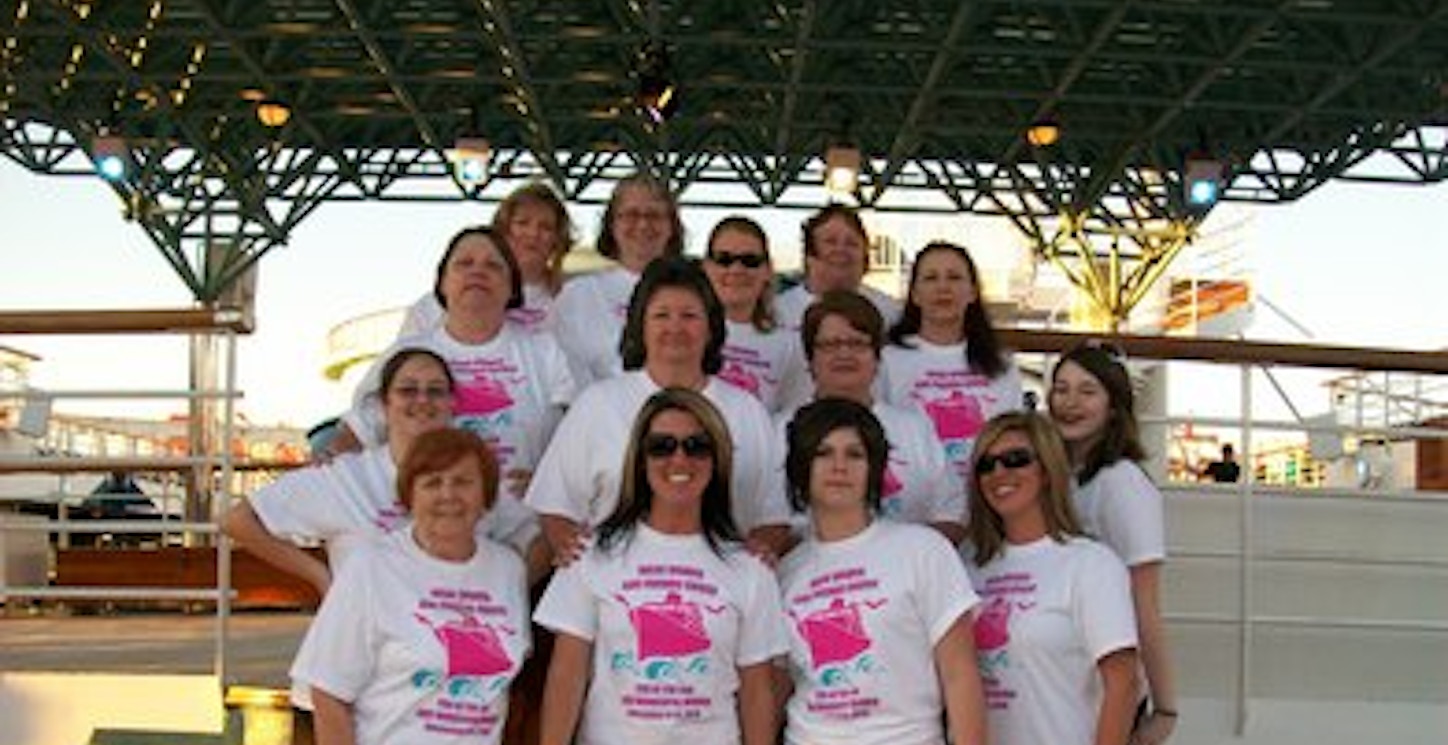 Wonderful Wade Women And Friends Cruise T-Shirt Photo