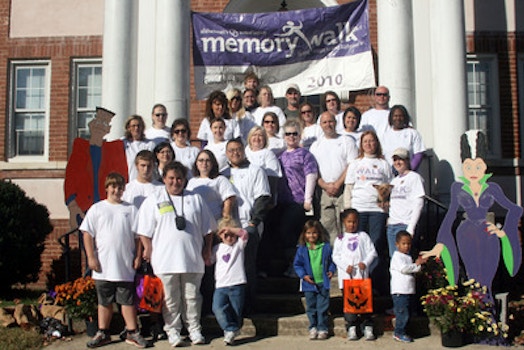 Memory Walk Team 2010 T-Shirt Photo