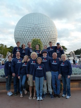 Disney Family Reunion 2010 T-Shirt Photo