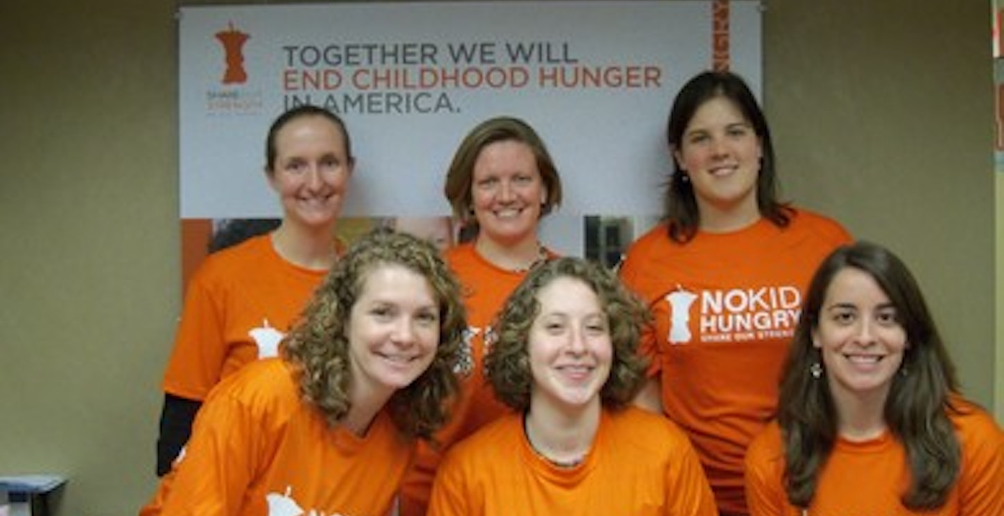 Running To End Childhood Hunger! T-Shirt Photo