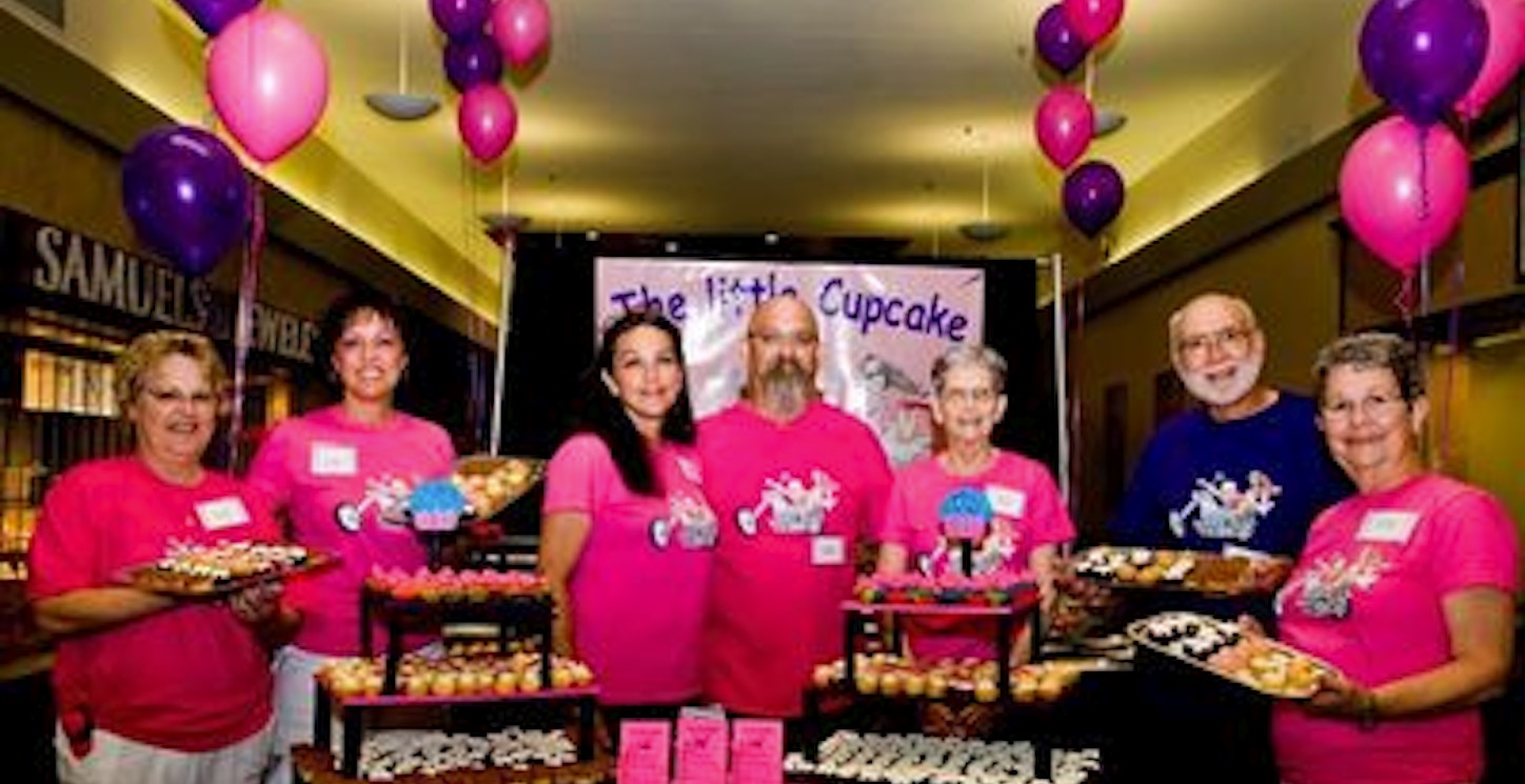The Little Cupcake At Taste Of The Town T-Shirt Photo