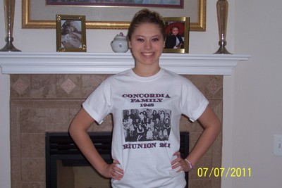 Corinna T-Shirt Photo