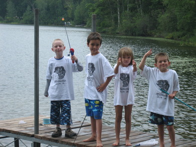 Delta 06 T-Shirt Photo