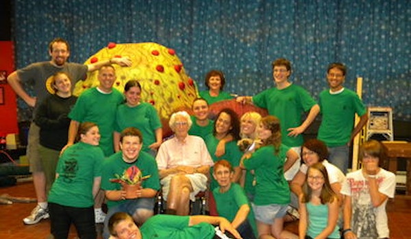Cast And Crew Of "Little Shop Of Horrors" T-Shirt Photo