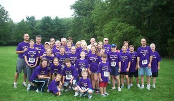 Picture of Team Lynne 2011 Custom T-Shirt Design Team Lynne 2011 T-Shirt Photo