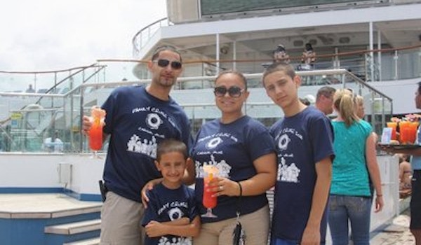 Family Cruise 2011 T-Shirt Photo