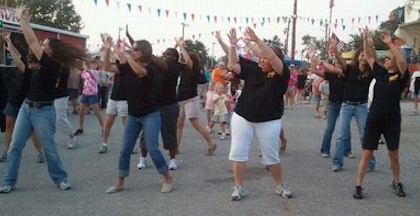 Picture of Trenton Elementary Flash Mob Custom T-Shirt Design Trenton Elementary Flash Mob T-Shirt Photo