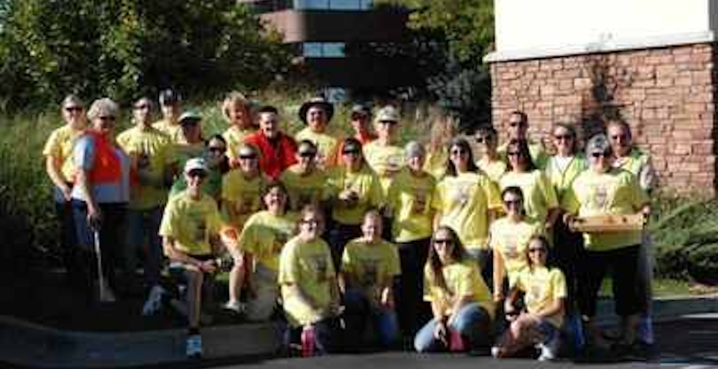 Street Clean Up In Honor Of Amanda E Carter 2/11/88 4/18/11 T-Shirt Photo