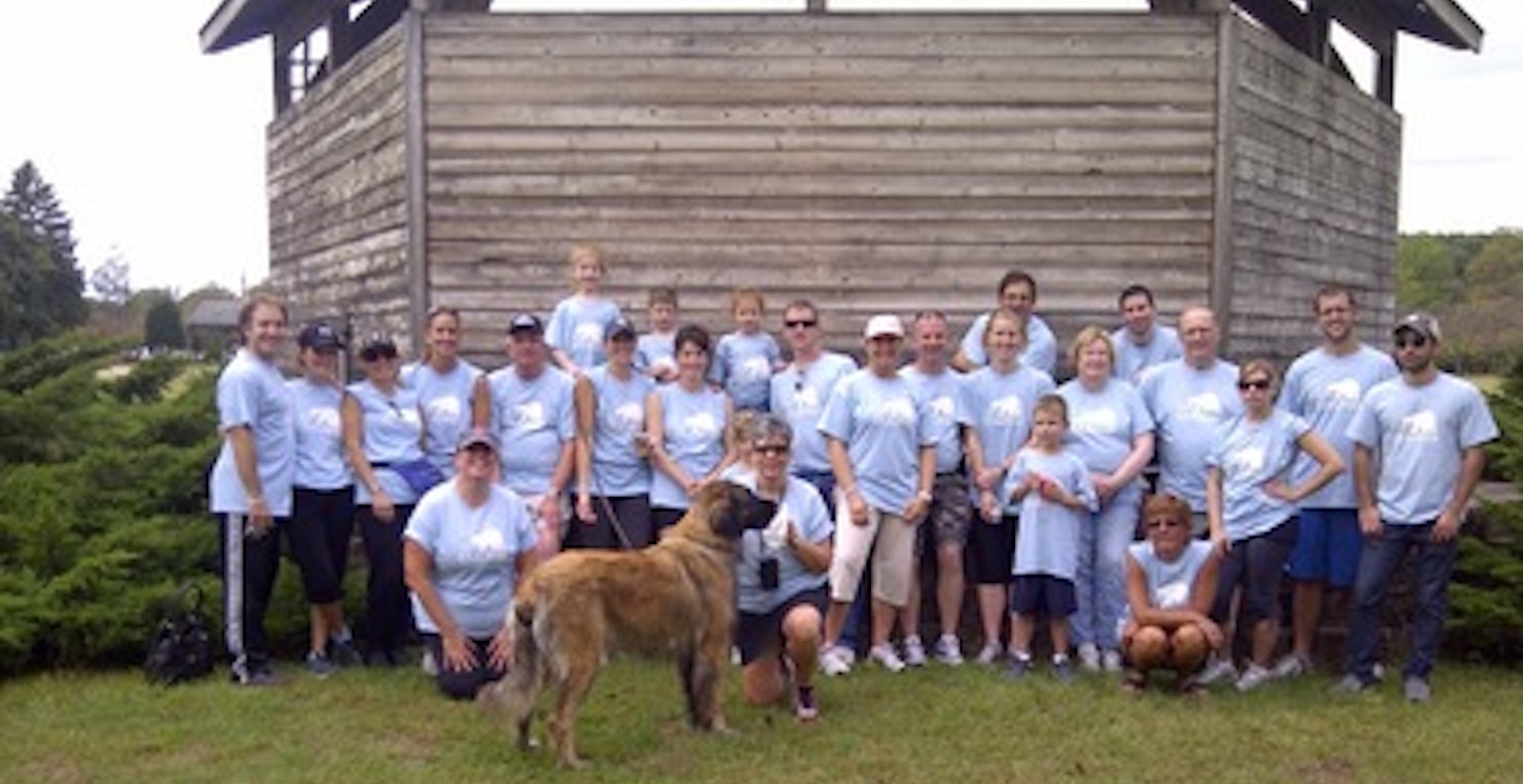 Team Barb   Free To Breathe Lung Cancer Walk Team T-Shirt Photo
