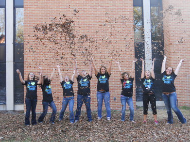 Education Majors Love Fall! T-Shirt Photo