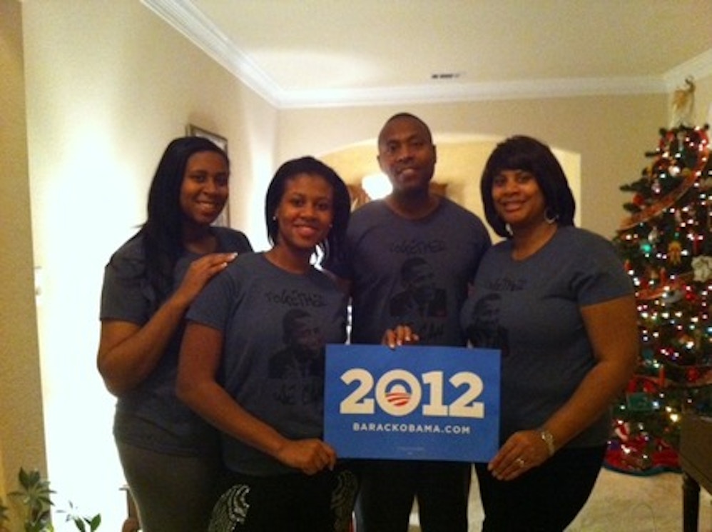 Obama 2012 T-Shirt Photo