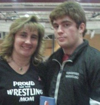 Proud Wrestling Mom! T-Shirt Photo