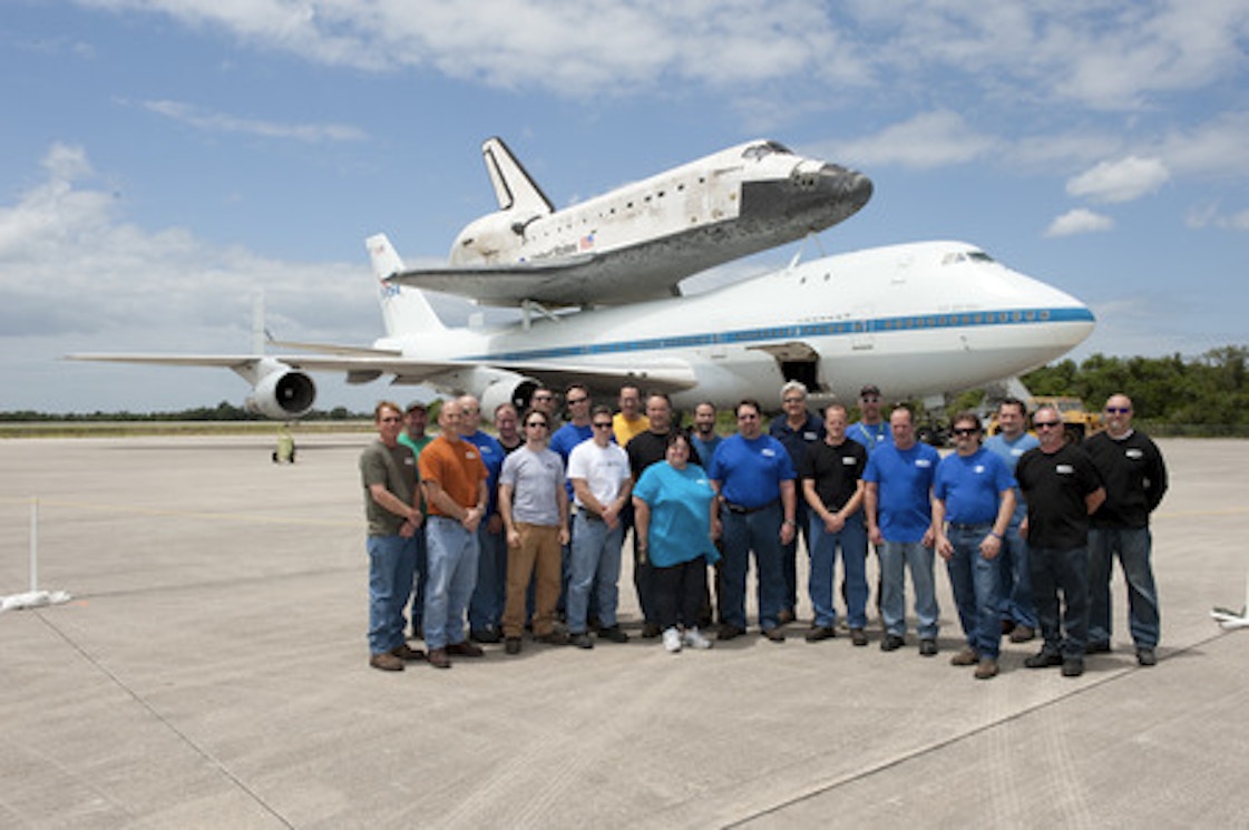 Ksc Prototype Lab And Space Shuttle Discovery T-Shirt Photo