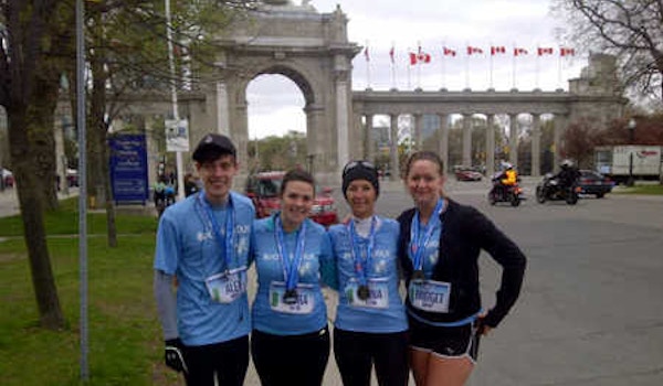 Picture of Yonge Street Toronto 10 K Custom T-Shirt Design Yonge Street Toronto 10 K T-Shirt Photo