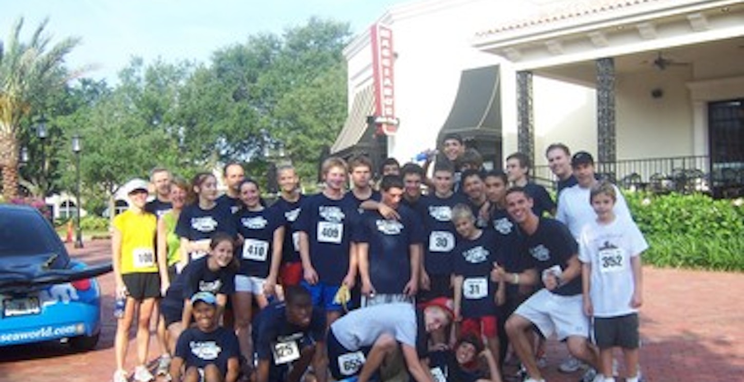 Team Beast Pointe Orlando 5 K Race T-Shirt Photo