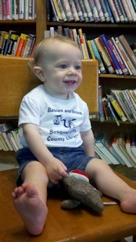 Babies And Books T Shirts T-Shirt Photo