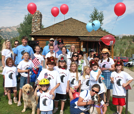 Team Bear Aware   4th Of July Parade T-Shirt Photo