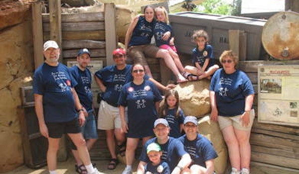 Picture of 25th Anniversay Family Trip Custom T-Shirt Design 25th Anniversay Family Trip T-Shirt Photo