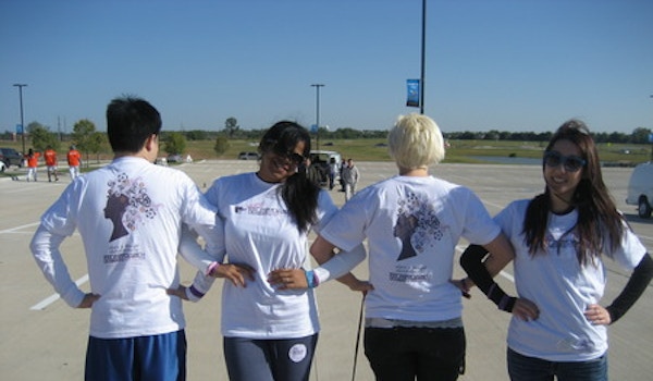 2012 Walk To End Alzheimer's!  T-Shirt Photo