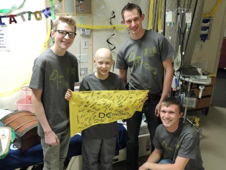 Dc Strong T-Shirt Photo