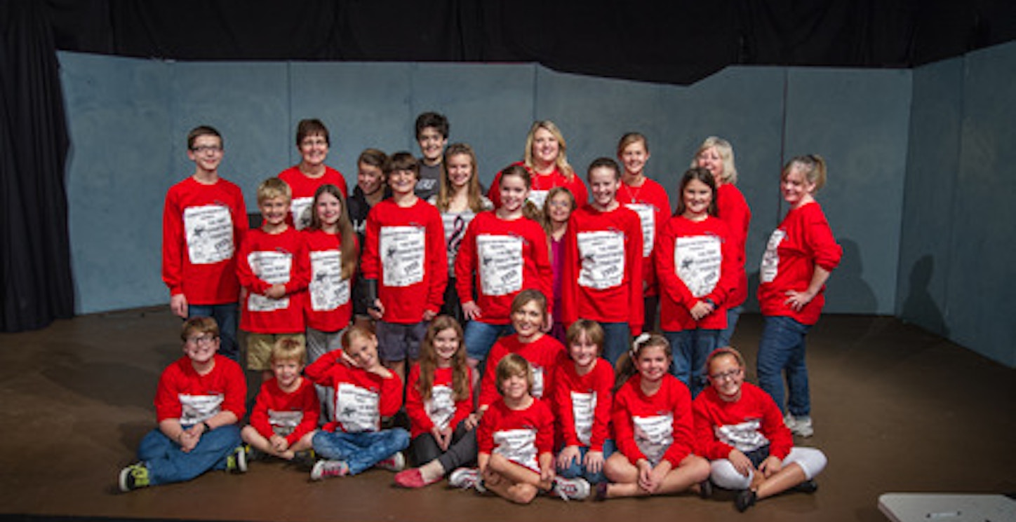 The Best Christmas Pageant Ever Cast T-Shirt Photo