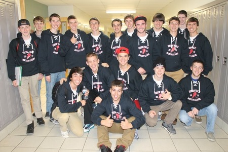 Uvhl Sweatshirts T-Shirt Photo